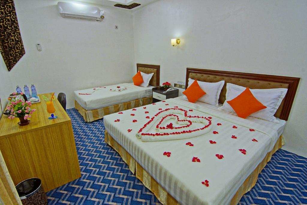 Perfect Hotel Mandalay Eksteriør bilde