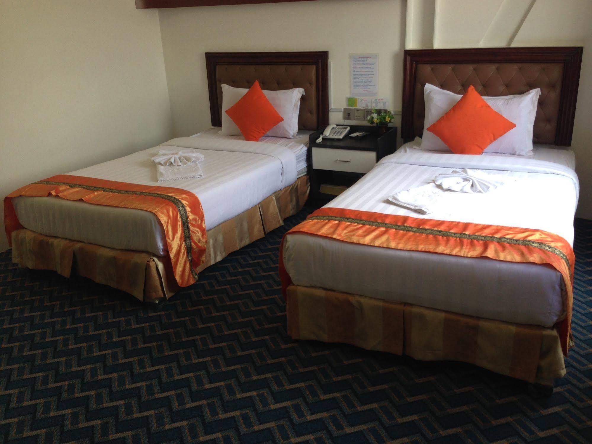 Perfect Hotel Mandalay Eksteriør bilde