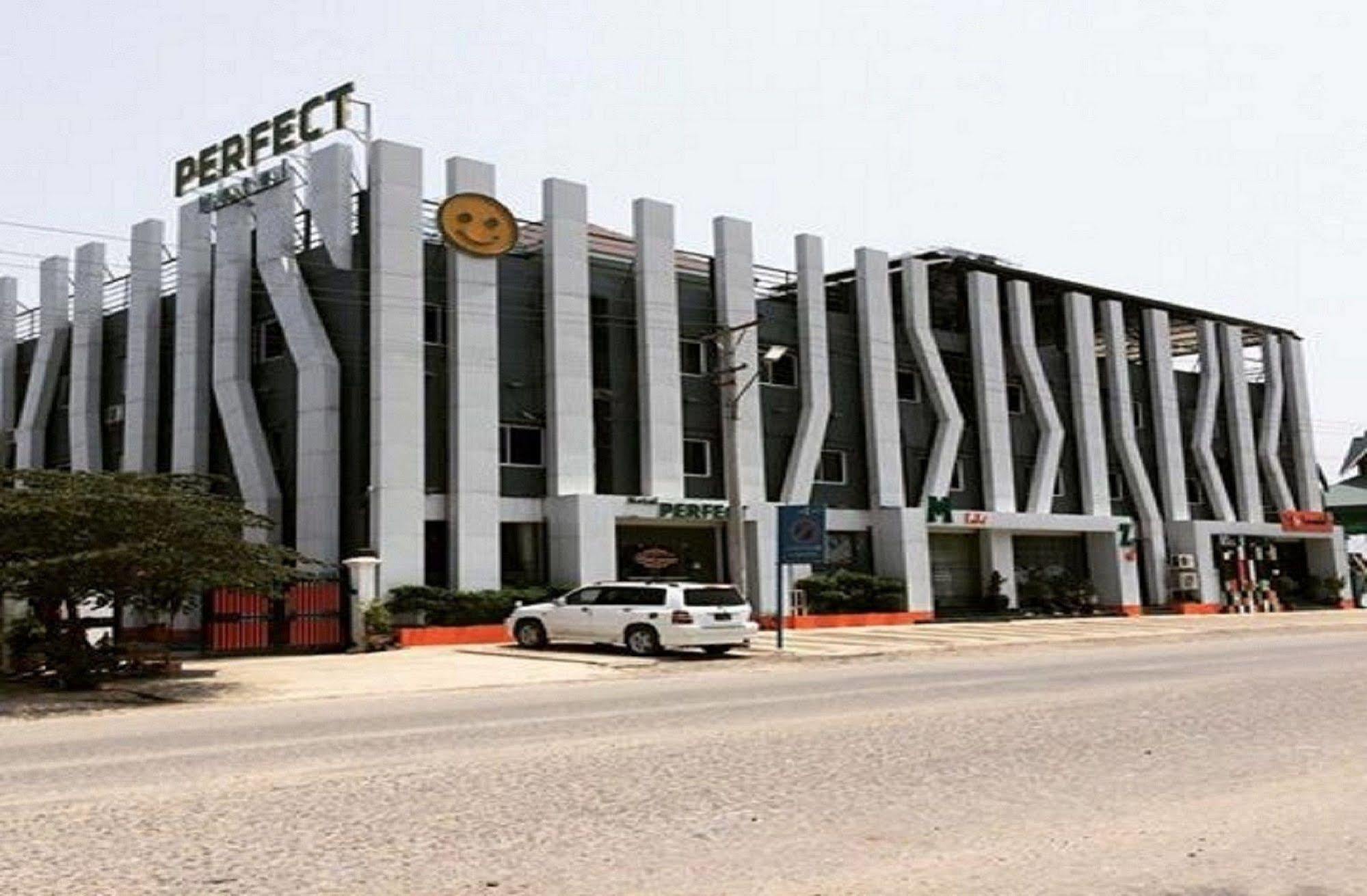 Perfect Hotel Mandalay Eksteriør bilde